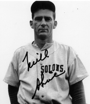 Spent most of his career in the Pacific Coast League, but did get one at bat in the major leagues (Boston Red Sox, 1948)